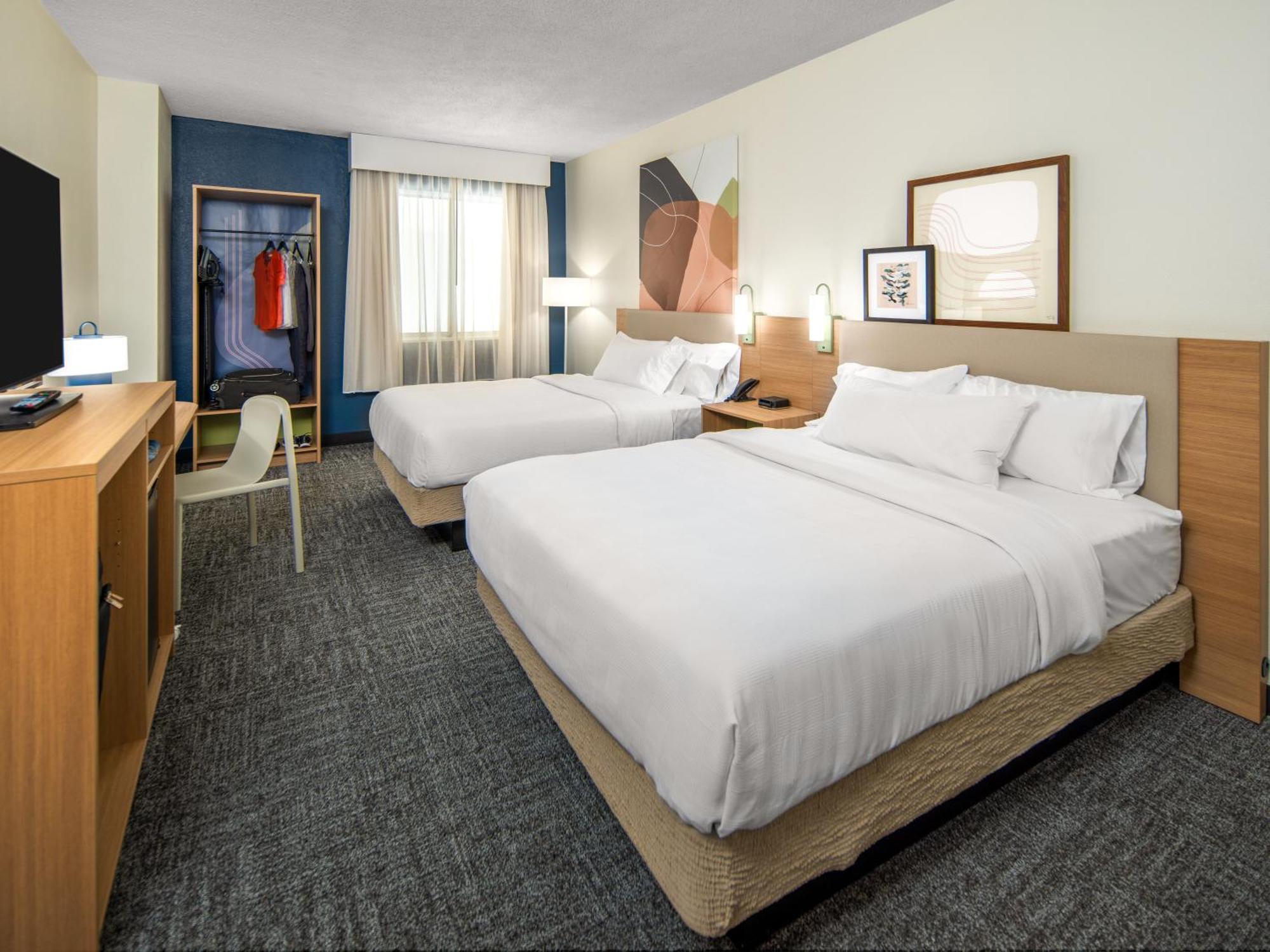 Spark By Hilton Branson Meadows Luaran gambar