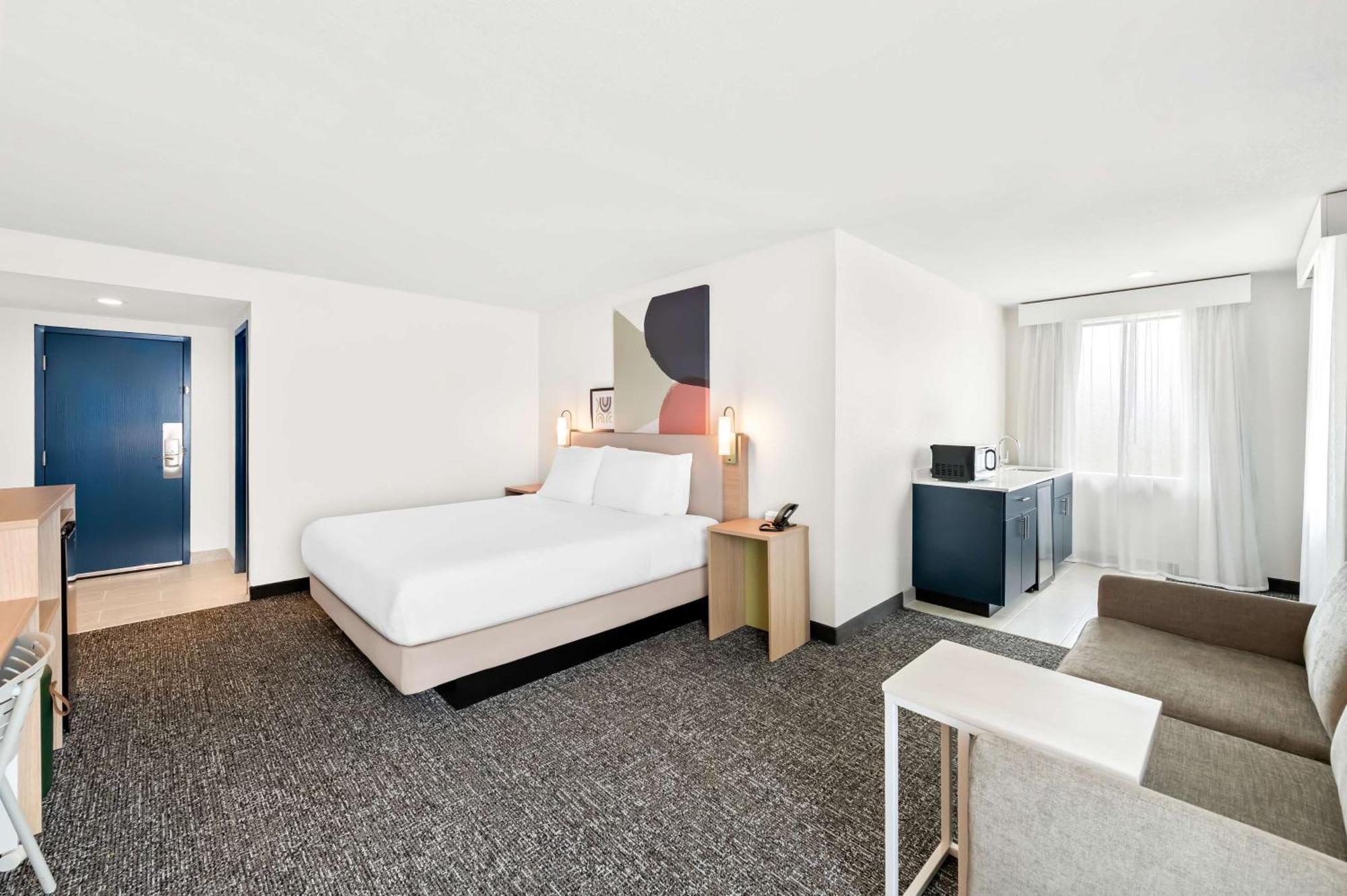 Spark By Hilton Branson Meadows Luaran gambar