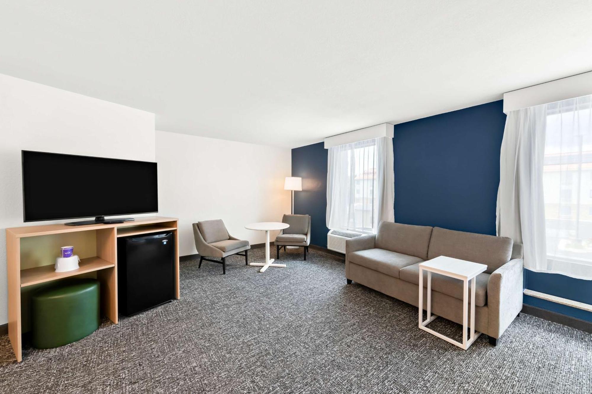Spark By Hilton Branson Meadows Luaran gambar