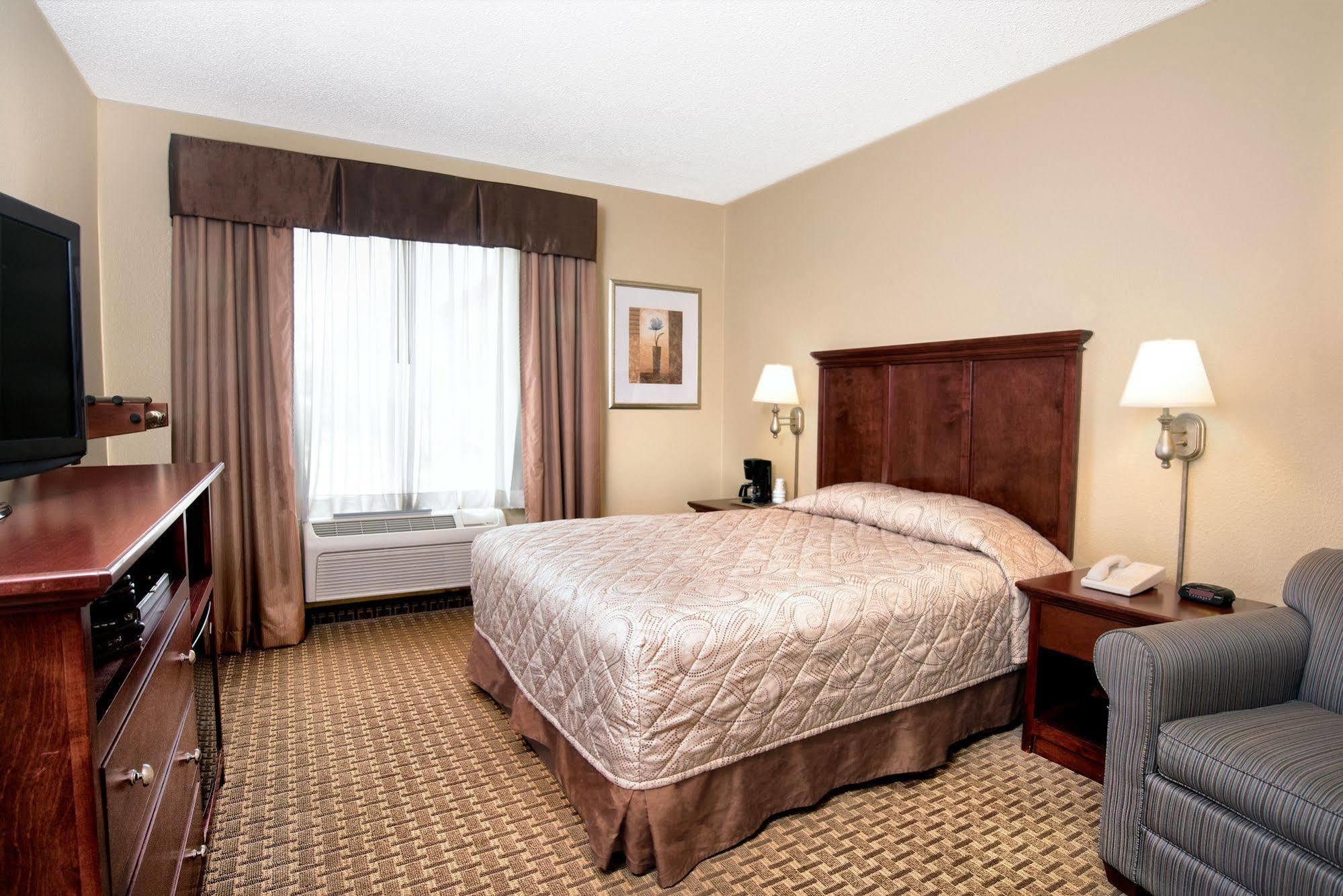 Spark By Hilton Branson Meadows Luaran gambar